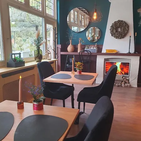 Boutique De La Ruine Hotel