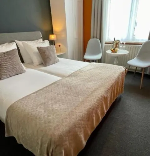 Boutique De La Ruine ホテル ファルケンブルフ