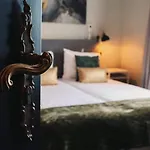 Boutique De La Ruine מלון *