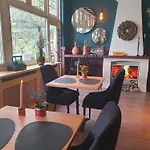 Boutique De La Ruine מלון